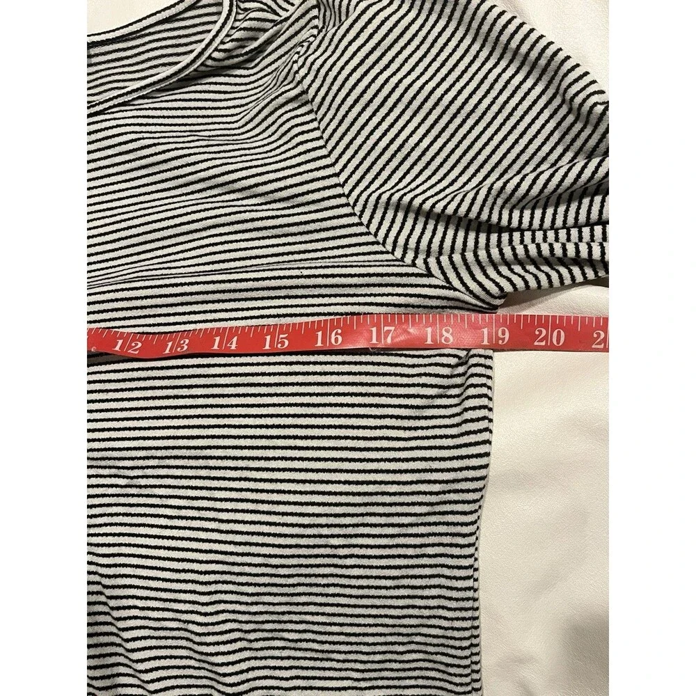 Ann Taylor Black White Striped Rayon Knit Long Sleeve Sweater Top Medium Petite